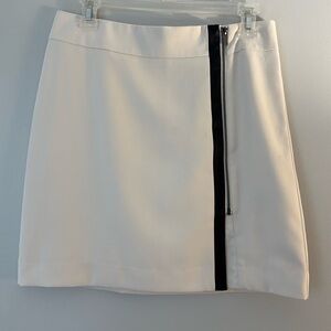 Banana Republic Factory Off White Skirt Size 4